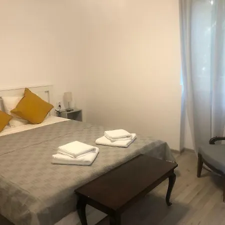 Appartement 100 Sqm Central 2 Bedrooms Bucarest