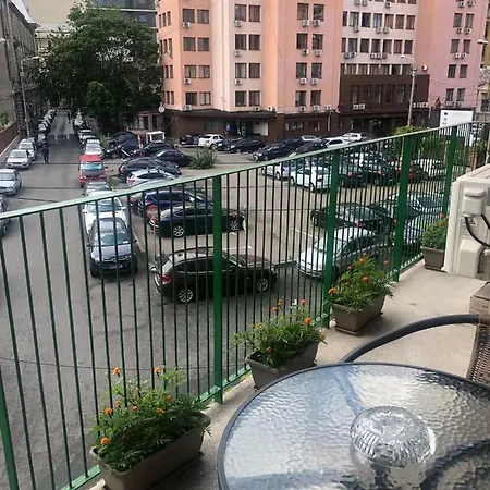 Appartement 100 Sqm Central 2 Bedrooms *